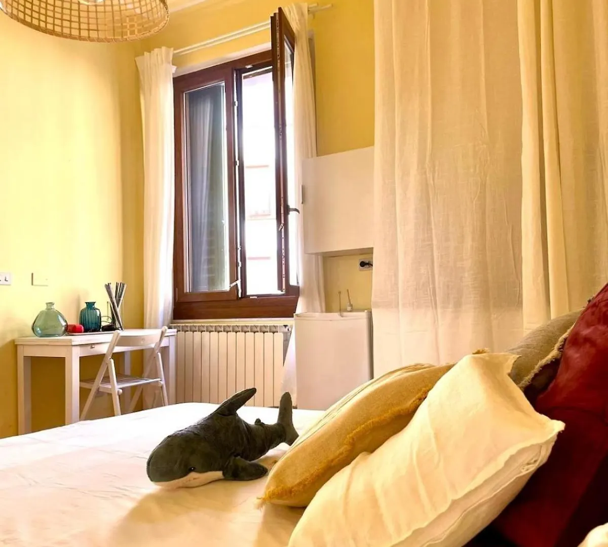 Healthyhome Caracciolo Essential Firenze Apartman